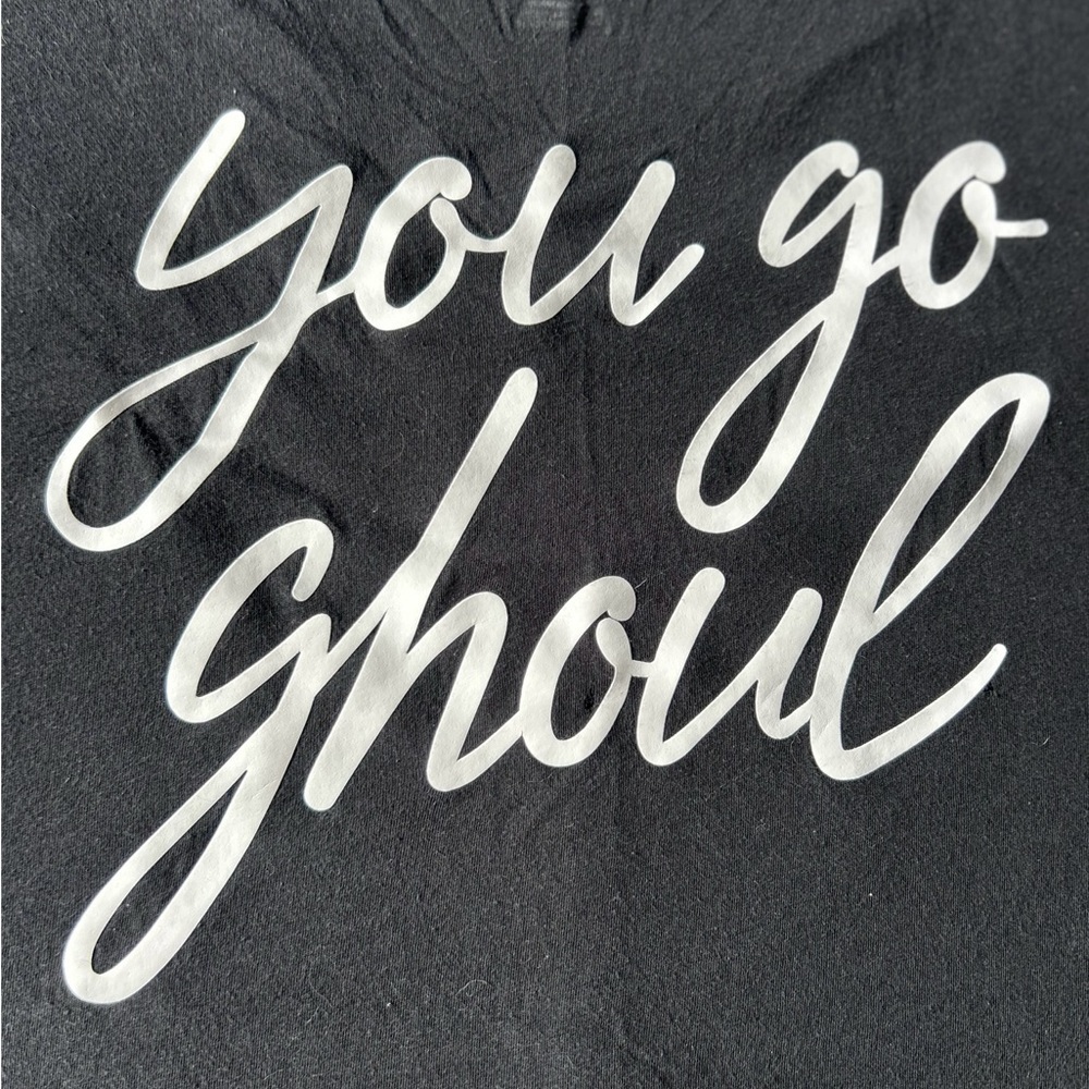 Victoria’s Secret PINK Halloween t-shirt you go ghoul - Picture 8 of 9